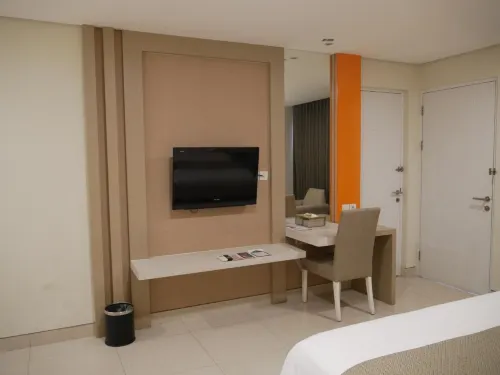 Hotel Nirwana Pekalongan Camere Photos