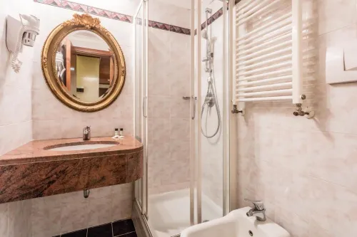 Hotel Lazio Camere Photos