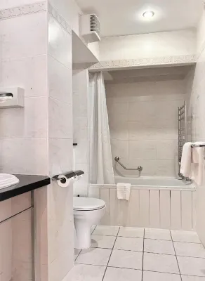 Beresford Hotel Photos