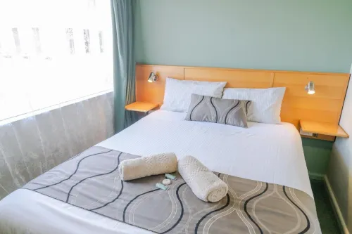 Halfway Motel Photos