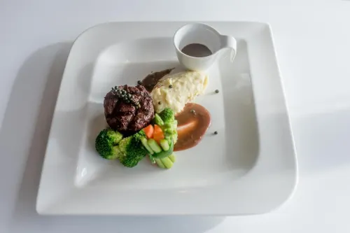 Montgomerie Links Hotel & Villas Dining Photos