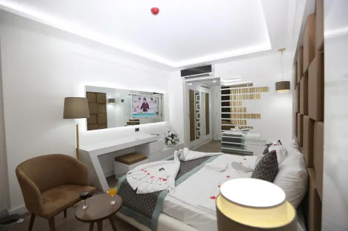 Elips Royal Hotel & Spa Photos