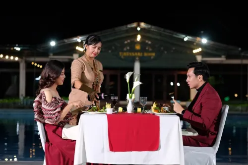 Kusuma Sahid Prince Hotel Solo Ăn uống Photos