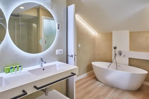 Hotel Silken Rio Santander Photos