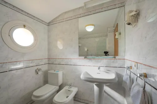 Miranda & Suizo Rooms Photos