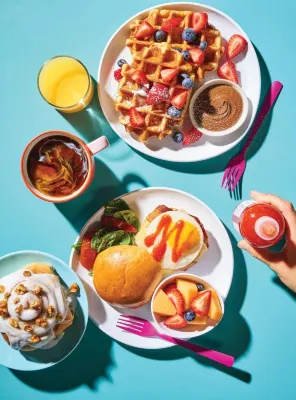 Aloft Atlanta Downtown Dining Photos