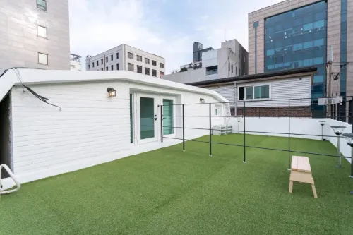 Neat House Hongdae Extérieur Photos