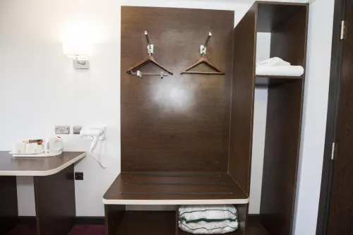 Ramada by Wyndham Milton Keynes Rooms Photos