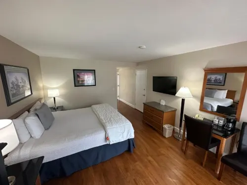 King Frederik Inn Rooms Photos