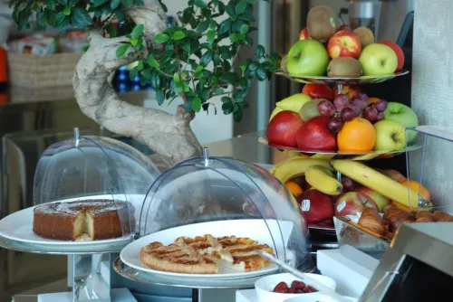 Nu Hotel Dining Photos