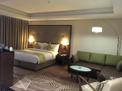 Ramee Rose Hotel Zimmer Photos
