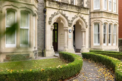 Saco Cardiff Cathedral Road Aree comuni Photos