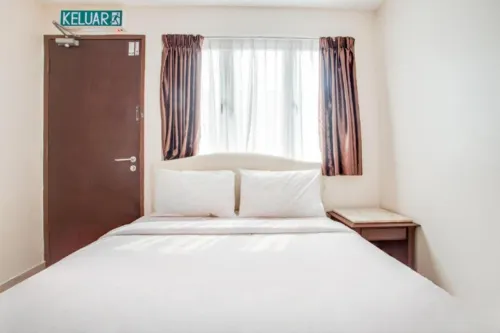 Sam Hotel Rooms Photos
