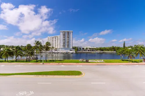 Notebook Miami Beach À proximité de l'hôtel Photos