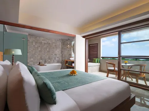 AMNAYA Resort Nusa Dua Kamar Photos