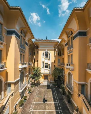 Jade Garden - Secret Courtyard in Saigon Public Areas Photos