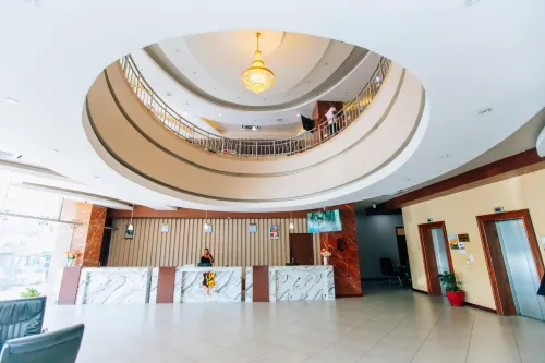 Gold Crest Hotel Aree comuni Photos