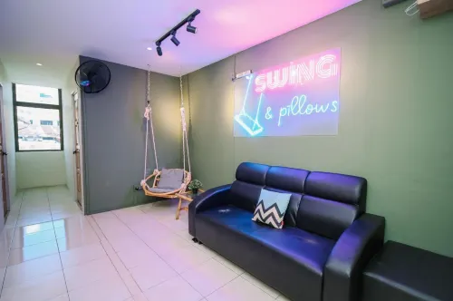 Swing & Pillows @ Malabar Photos