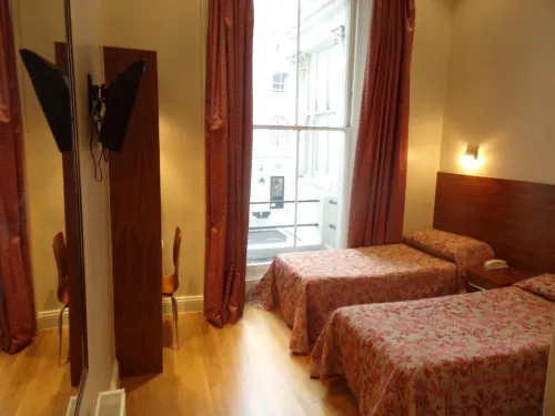 Wedgewood Hotel Featured Photos