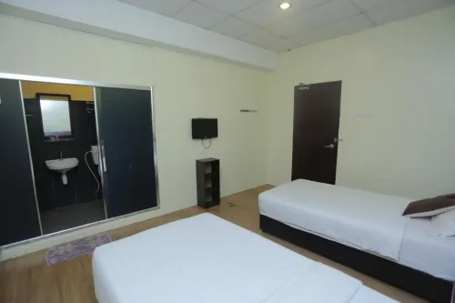 Jam Hotel Kota Warisan Sepang @ Erl Salak Tinggi, KLIA 1-2 & F1 Photos