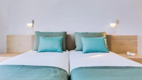 Hotel Sol e Mar Albufeira - Adults Only Rooms Photos