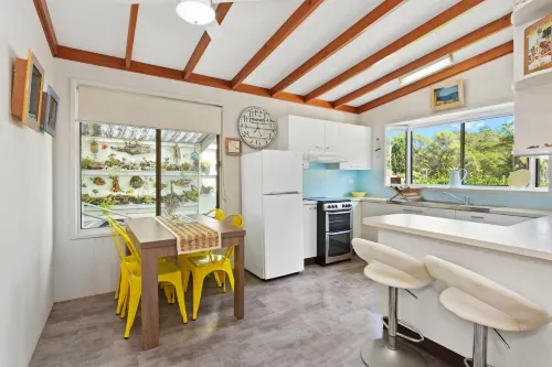 Flynns Beach Caravan Park Photos