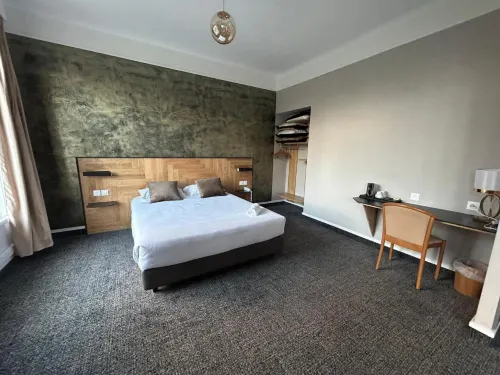 Brit Hotel Privilège le Royal - Centre Gare Camere Photos