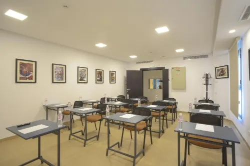 Maia Hotel Suites Business Facilities Photos