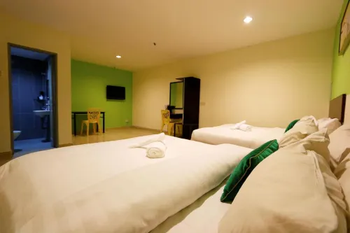Golden Roof Hotel Falim Ipoh Photos