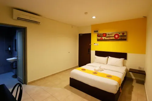 Golden Roof Hotel Falim Ipoh Photos