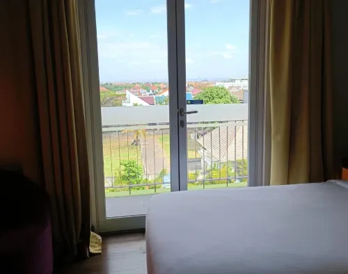 Ibis Styles Bali Denpasar Kamar Photos