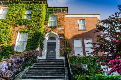 Butlers Townhouse Exterior Photos