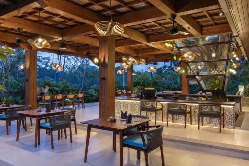 Inara Alas Harum Dining Photos