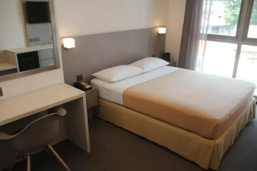 Classique Hotel Phòng Photos