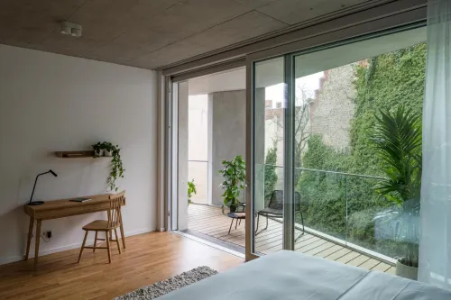 Carlotta Apartments Photos