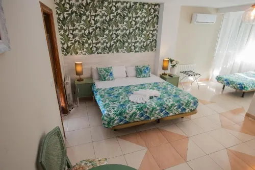 Hostal Escala Suites Chambres Photos