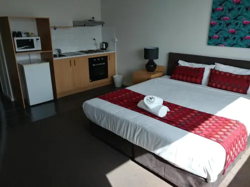 Parkdale Motor Inn Rooms Photos