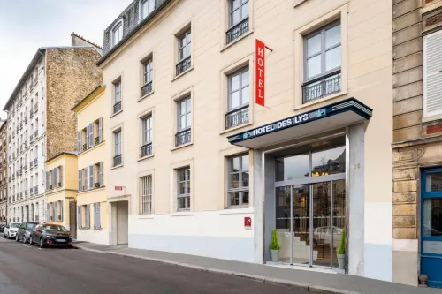 Hôtel des Lys Extérieur Photos