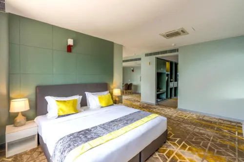 Manhattan Business Hotel Photos