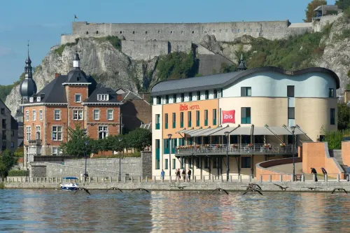 Hôtel Ibis Dinant Extérieur Photos
