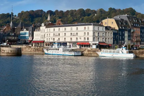Hôtel Le Cheval Blanc - Vieux Bassin Honfleur - Climatisé À ne pas manquer Photos