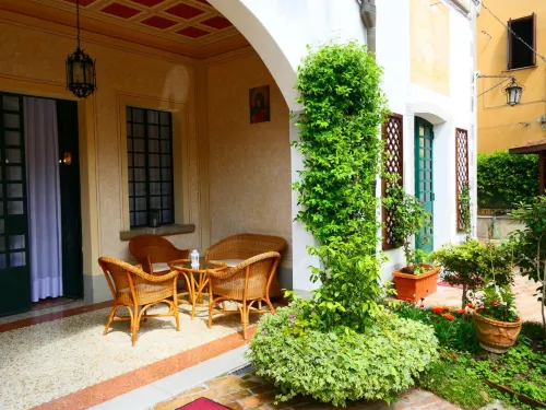 Hotel la Meridiana Exterior Photos