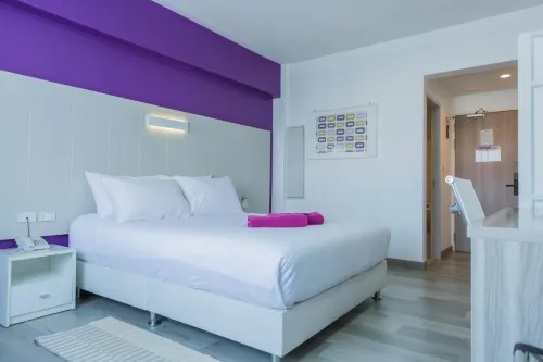 Hotel Zing Photos