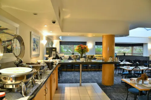 Road Lodge Randburg Restauration Photos
