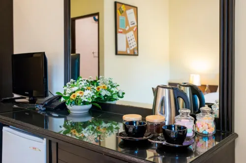 Lokal Phuket "Former K-Hotel" Photos