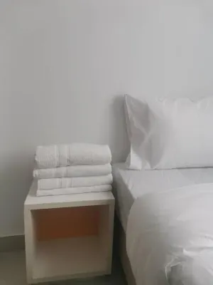 YY48 Hotel 2 Mins Walk from Masjid Jamek LRT Station Photos