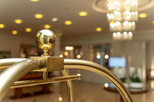 Evergreen Laurel Hotel Photos