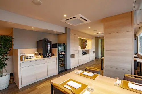Onomichi Royal Hotel Dining Photos