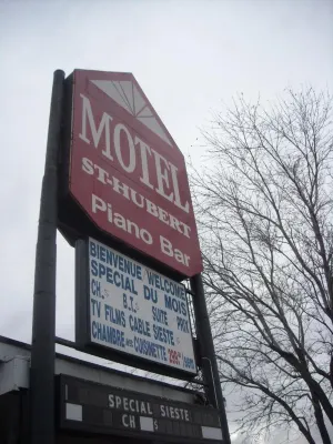 Grand Motel Saint-Hubert Circondario Photos