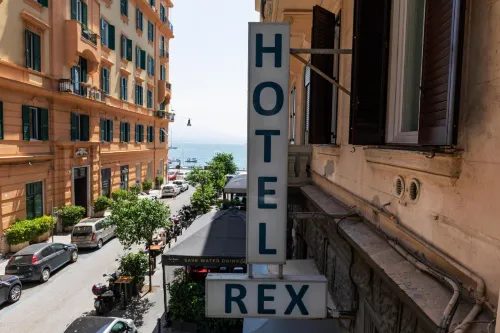 Rex Lifestyle Hotel À proximité de l'hôtel Photos